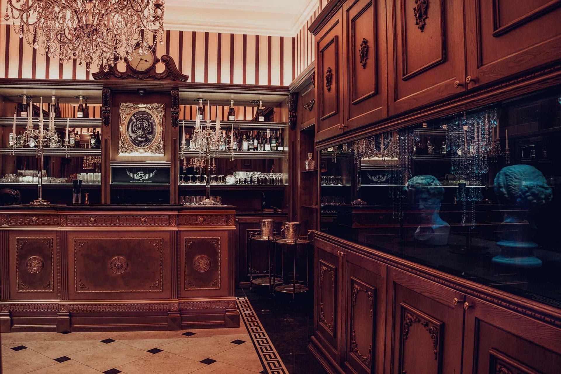 Tiger Room